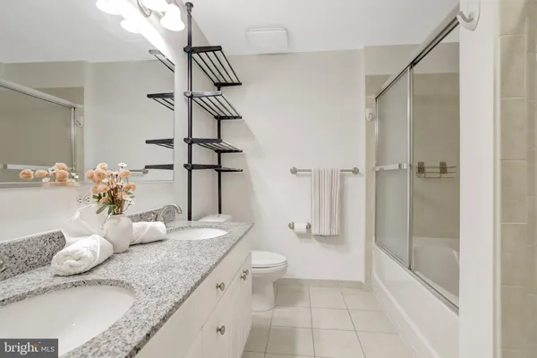 $3,500 | 3650 South Glebe Road, Unit 442, Arlington, VA 22202