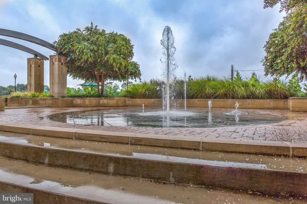 $3,500 | 3650 South Glebe Road, Unit 442, Arlington, VA 22202