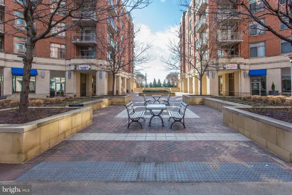 $3,500 | 3650 South Glebe Road, Unit 442, Arlington, VA 22202