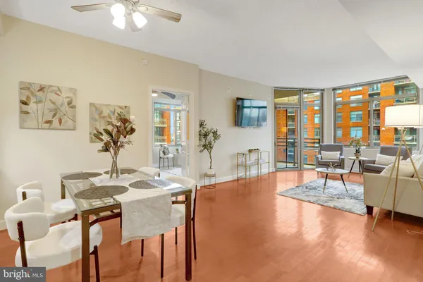 $3,500 | 3650 South Glebe Road, Unit 442, Arlington, VA 22202