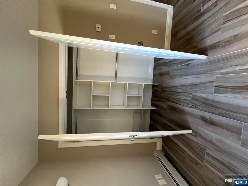 538 3rd Street Carlstadt, NJ 07072 - Photo 4 of 8