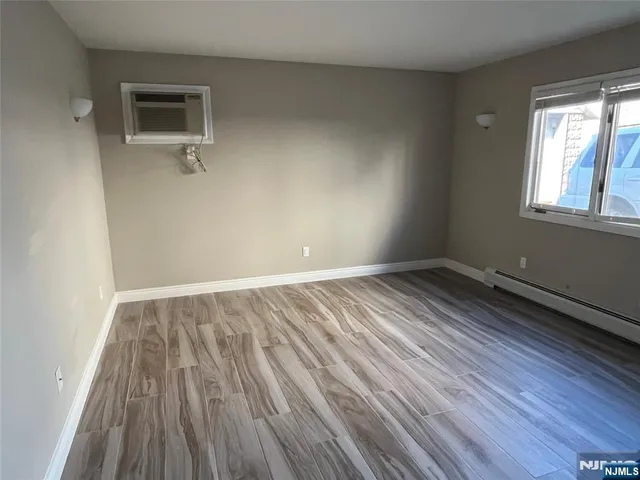 $2,000 | 538 3rd Street, Carlstadt, NJ 07072