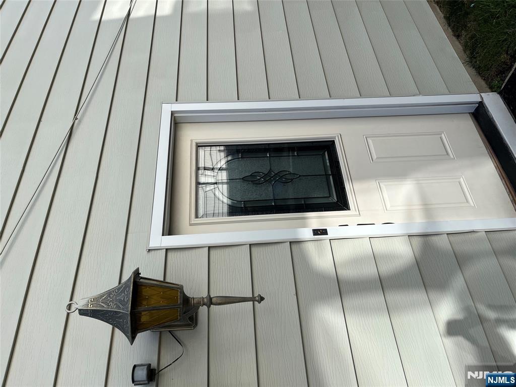 538 3rd Street Carlstadt, NJ 07072 - Photo 6 of 8