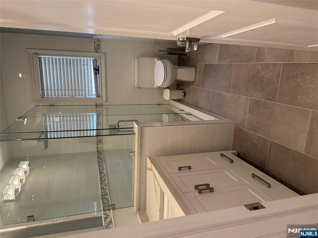 538 3rd Street Carlstadt, NJ 07072 - Photo 8 of 8