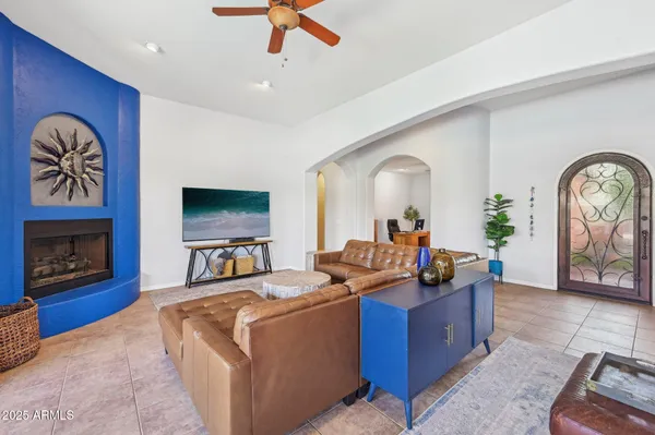 $6,995 | 351 North Cloverfield Circle, Litchfield Park, AZ 85340