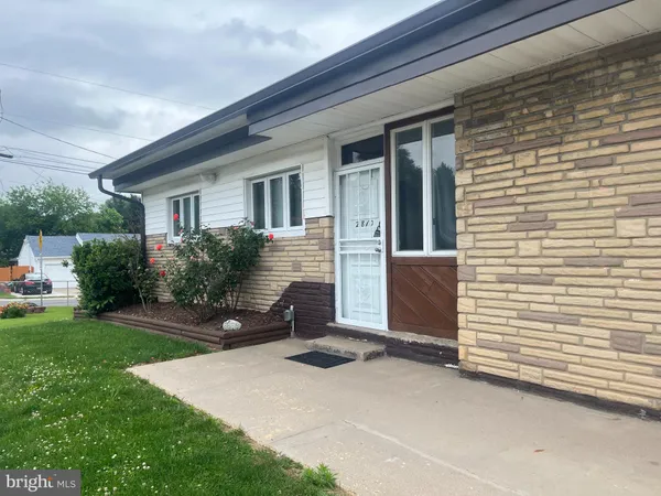 $2,200 | 2810 Green Street, Claymont, DE 19703