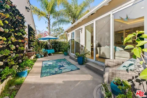 $2,153,000 | 3251 Stewart Avenue, Los Angeles, CA 90066