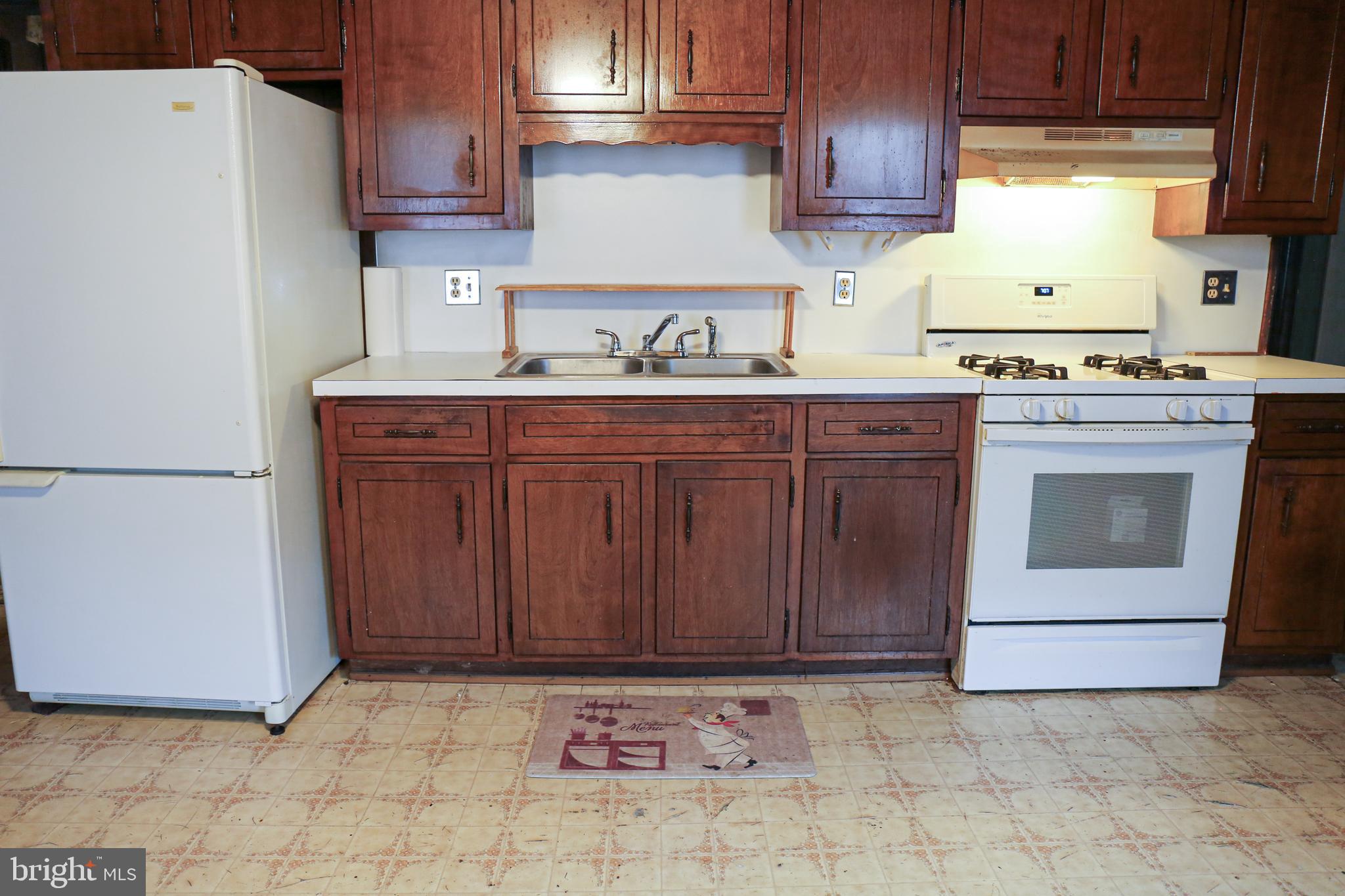 122.5 Locust Street Hanover, PA 17331 - Photo 9 of 37 Gallery Image 9