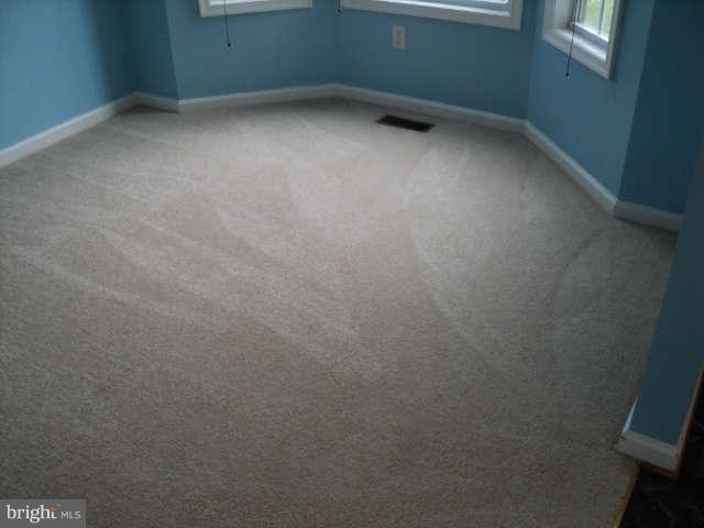 306 Thumper Drive Ranson, WV 25438 - Photo 11 of 13 Living Room2