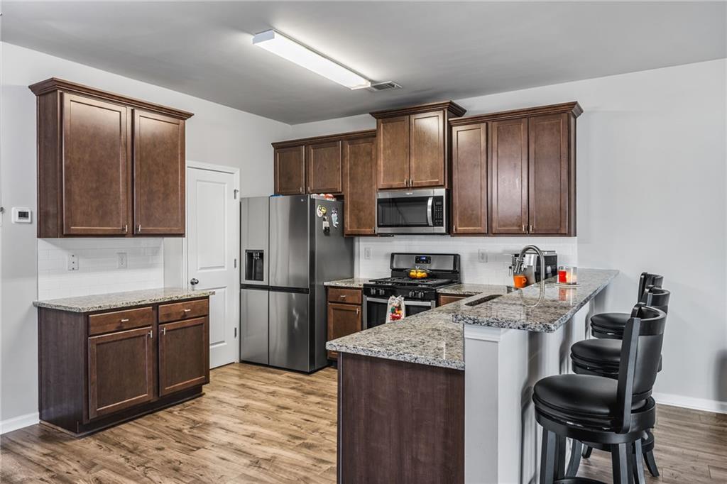 4765 Beacon Ridge Lane Flowery Branch, GA 30542 - Photo 7 of 30