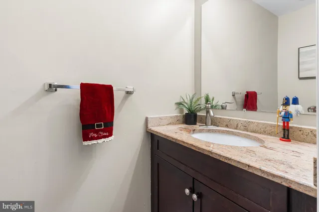 $374,900 | 610 Benham Court, Newark, DE 19711