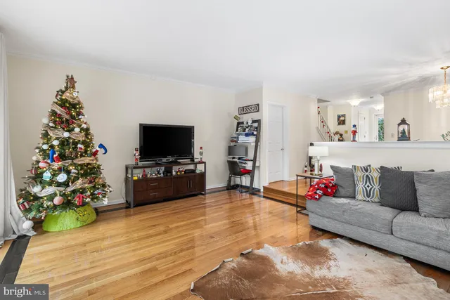 $374,900 | 610 Benham Court, Newark, DE 19711