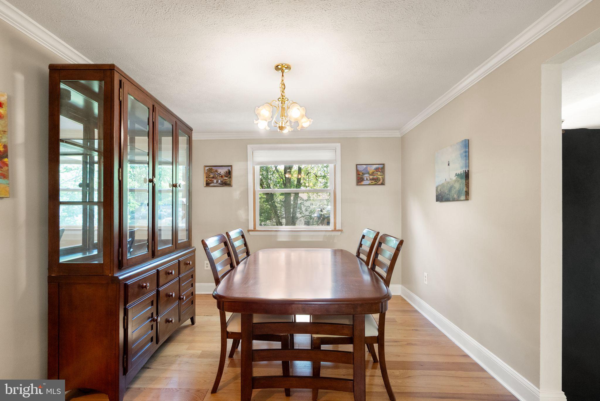 8196 Oakglen Road Manassas, VA 20110 - Photo 14 of 53 Dining Room