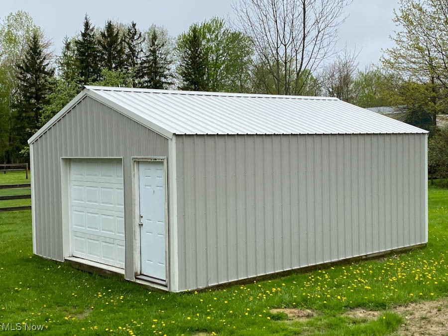 751 Garrison Road Ashtabula, OH 44004 - Photo 17 of 19 View of outbuilding featuring an outdoor structure