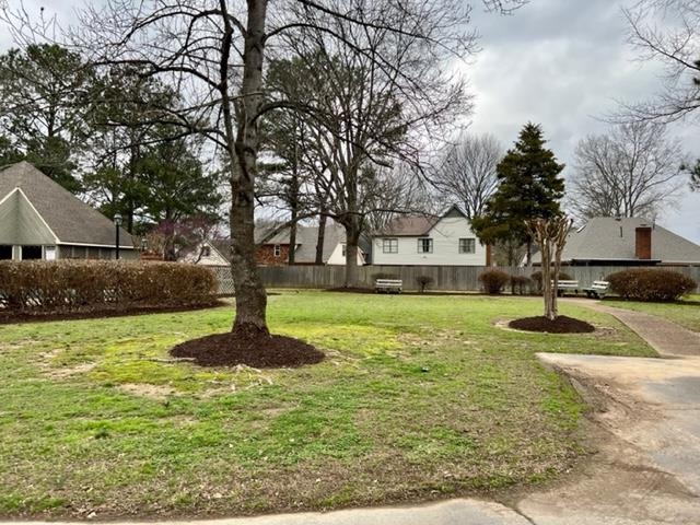 1833 Allenby Green, Unit 1833 Germantown, TN 38139 - Photo 17 of 18 a swimming pool with lots of tress in the background