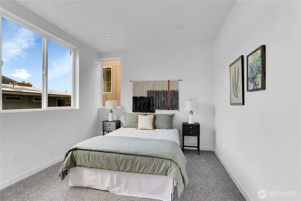 $995,000 | 631 West Emerson Street, Seattle, WA 98119