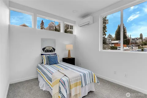 $995,000 | 631 West Emerson Street, Seattle, WA 98119