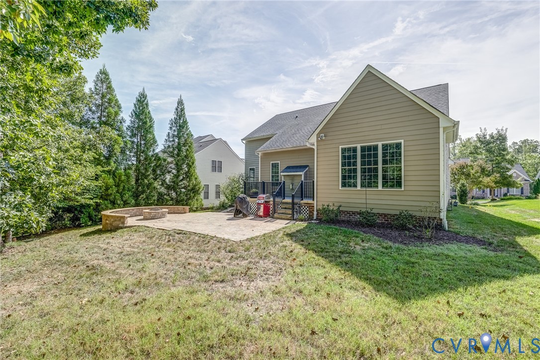 3612 Edenfield Road Midlothian, VA 23113 - Photo 50 of 50 a view of a house with backyard and garden