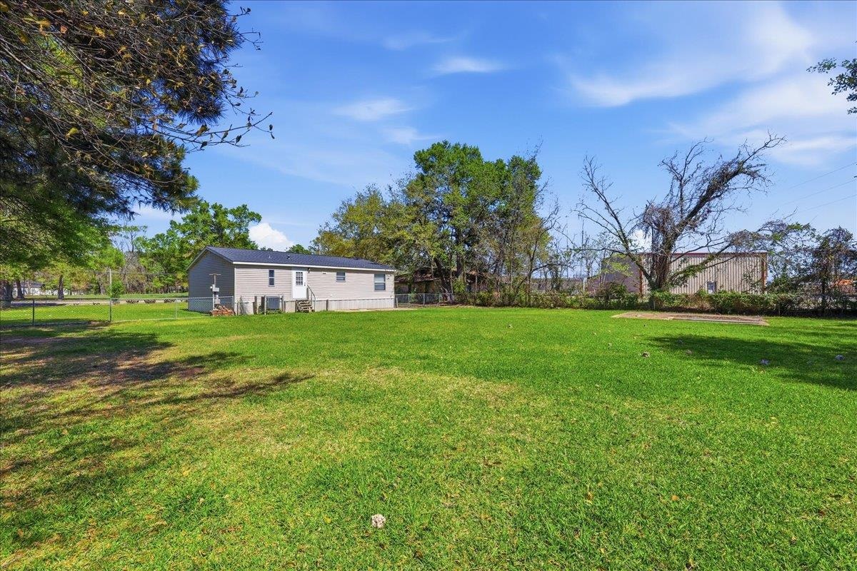 385 West Davis Loop Vidor, TX 77662 - Photo 27 of 28