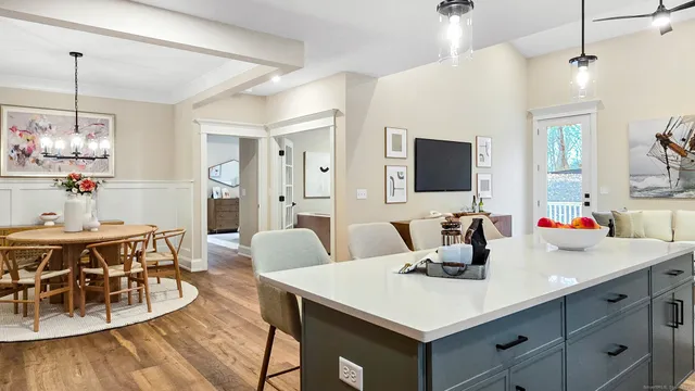 $874,900 | 39 Summertime Circle, Stonington, CT 06379