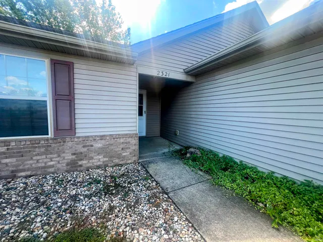 $1,800 | 2321 Winterset Drive, Lafayette, IN 47909