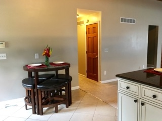 31327429-7.JPG