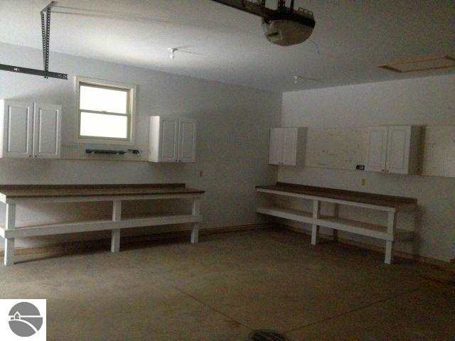 6249 East 26 1/4 Road Cadillac, MI 49601 - Photo 25 of 27 1744627-27.JPG