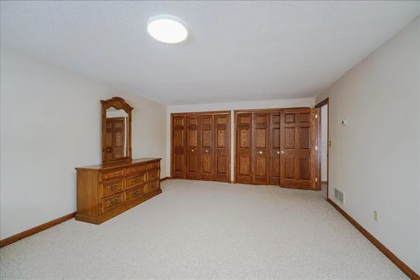 $925,000 | 12446 190th Street, Milaca, MN 56353
