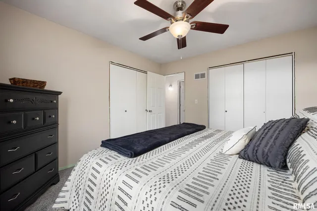 $175,000 | 25909 Longview Road, Hopedale, IL 61747