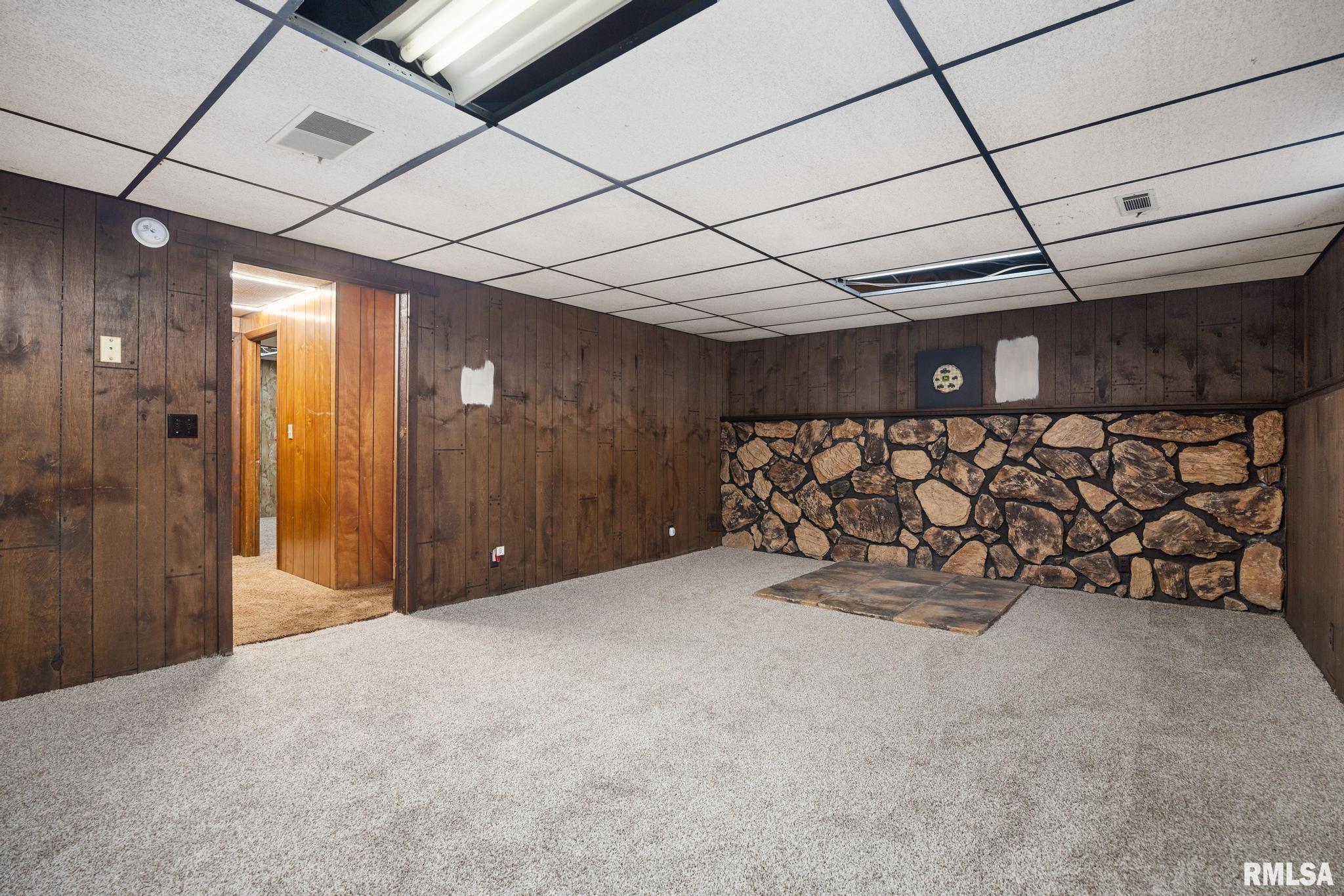 25909 Longview Road Hopedale, IL 61747 - Photo 24 of 36