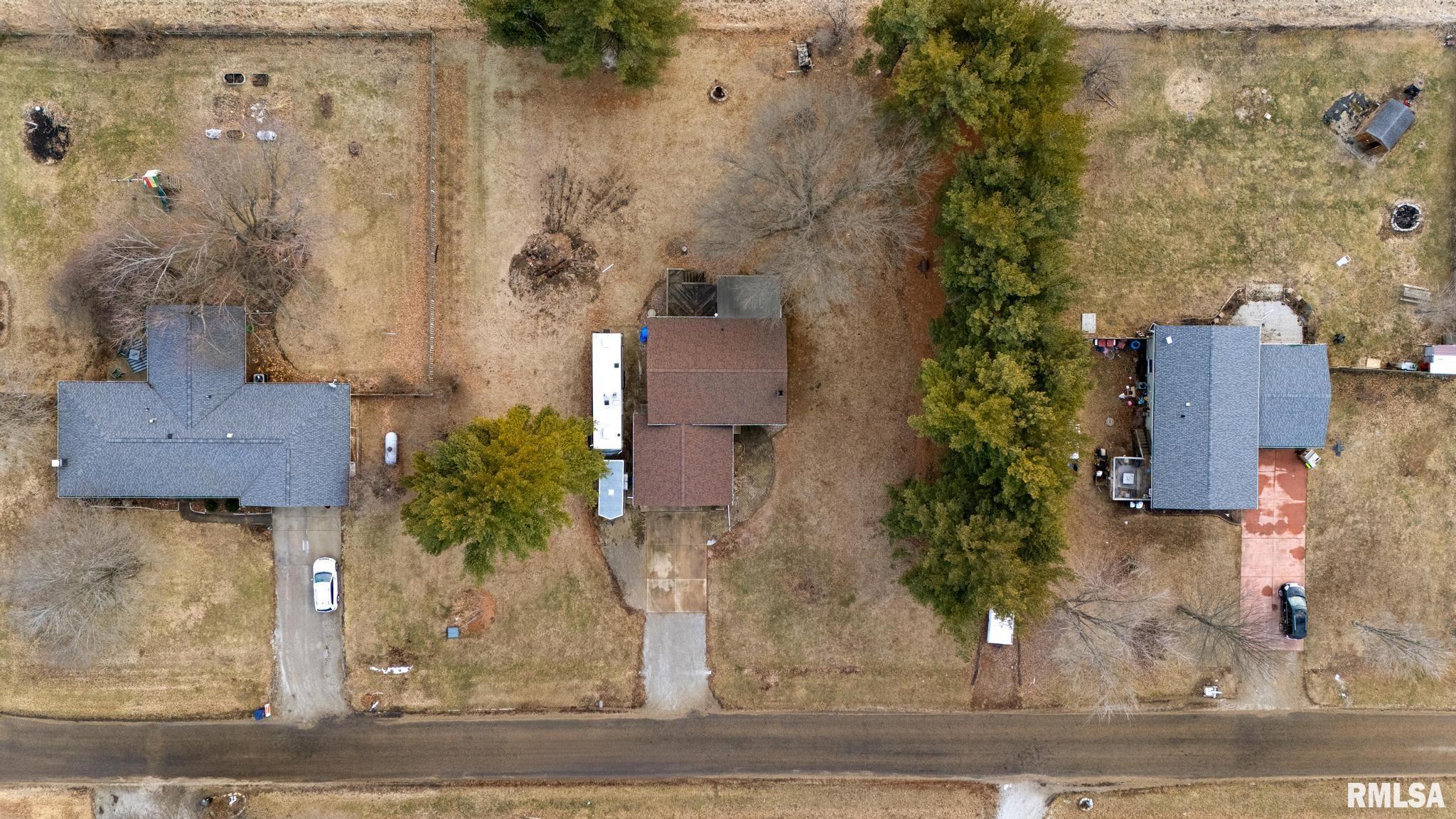 25909 Longview Road Hopedale, IL 61747 - Photo 31 of 36