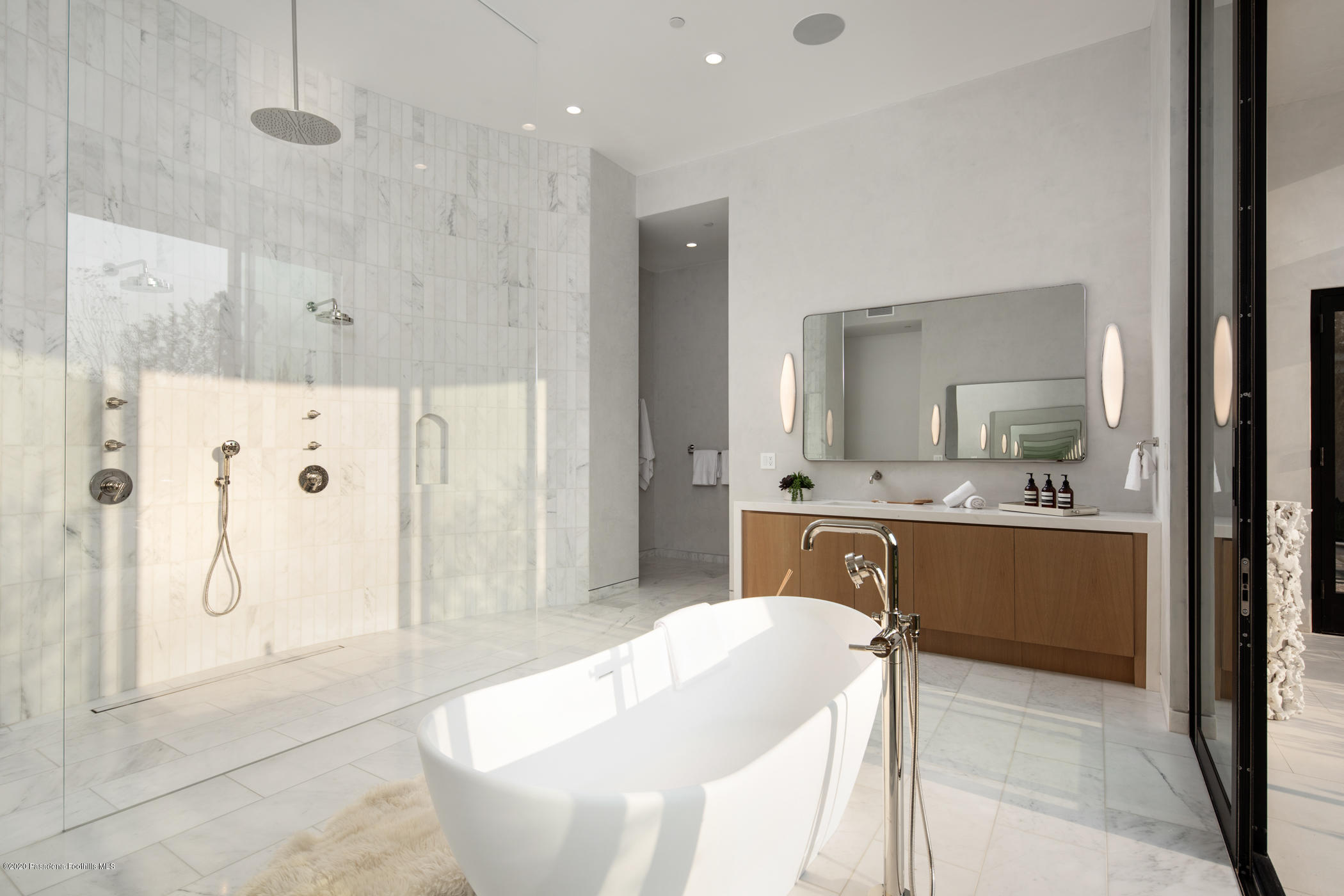 Undisclosed Address Pasadena, CA 91106 - Photo 32 of 60 Master Suite Bath