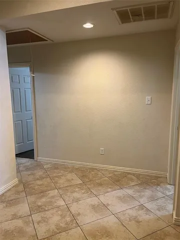 $2,100 | 7216 Kentish Drive, Fort Worth, TX 76137