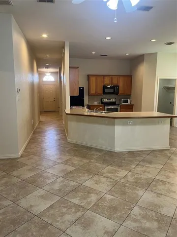 $2,100 | 7216 Kentish Drive, Fort Worth, TX 76137