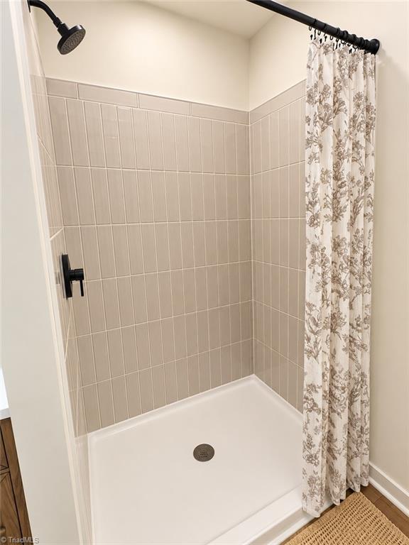 526 Hoover Mountain Road Purlear, NC 28665 - Photo 14 of 26 Primary Bathroom