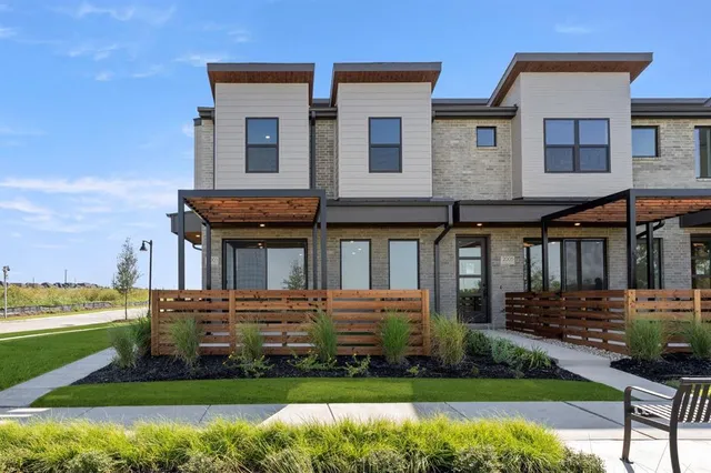 $379,900 | 2001 Aldrich Road, Celina, TX 75009