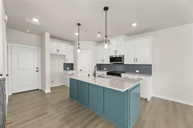 $379,900 | 2001 Aldrich Road, Celina, TX 75009