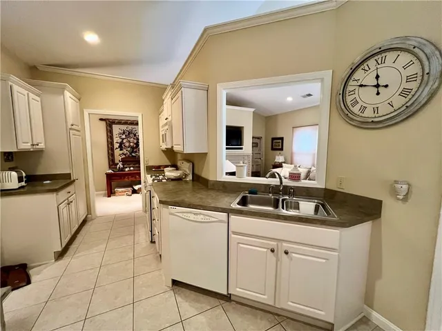 $329,900 | 3239 Penny Lane, New Castle, PA 16105