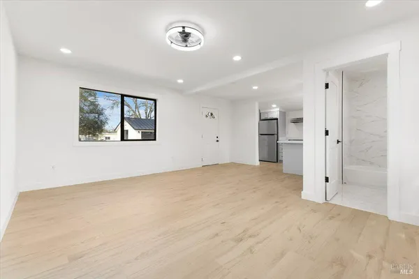 $2,549,000 | 127 Pleasant Avenue, Windsor, CA 95492