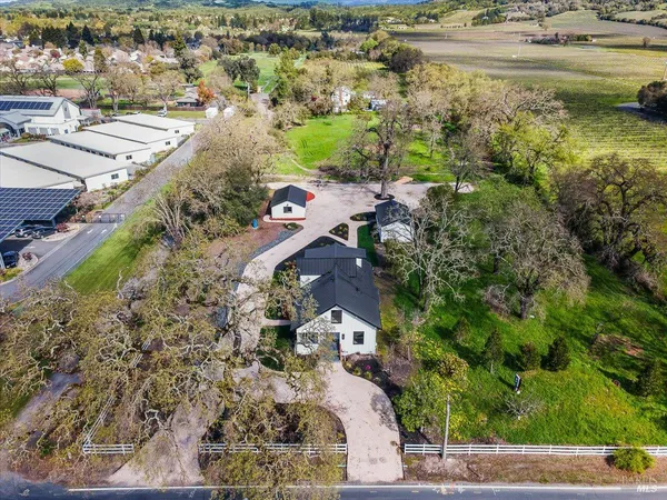 $2,549,000 | 127 Pleasant Avenue, Windsor, CA 95492