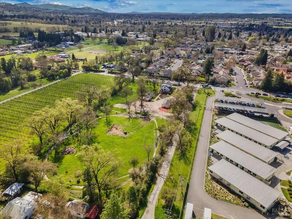 $2,549,000 | 127 Pleasant Avenue, Windsor, CA 95492