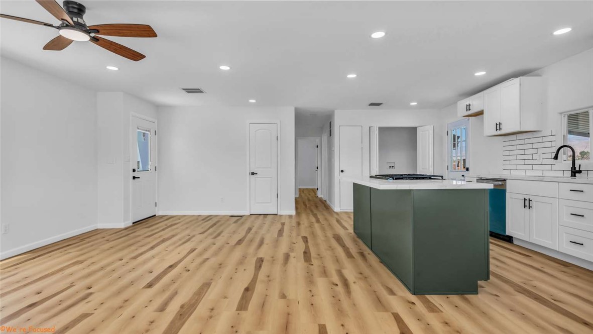 73250 Colonial Drive Thousand Palms, CA 92276 - Photo 4 of 18 a view of kitchen with sink and refrigerator