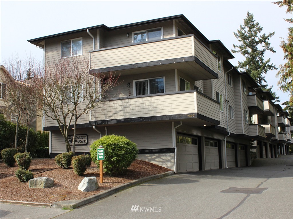 7411 210th Street Southwest, Unit 312 Edmonds, WA 98026 - Photo 1 of 17 Gallery Image 1