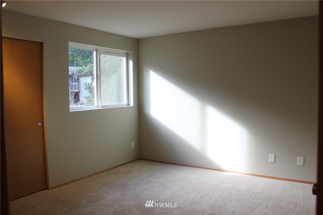 7411 210th Street Southwest, Unit 312 Edmonds, WA 98026 - Photo 14 of 17 Gallery Image 14