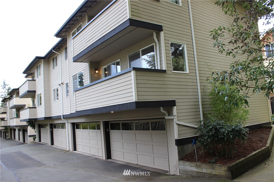 7411 210th Street Southwest, Unit 312 Edmonds, WA 98026 - Photo 17 of 17 Gallery Image 17