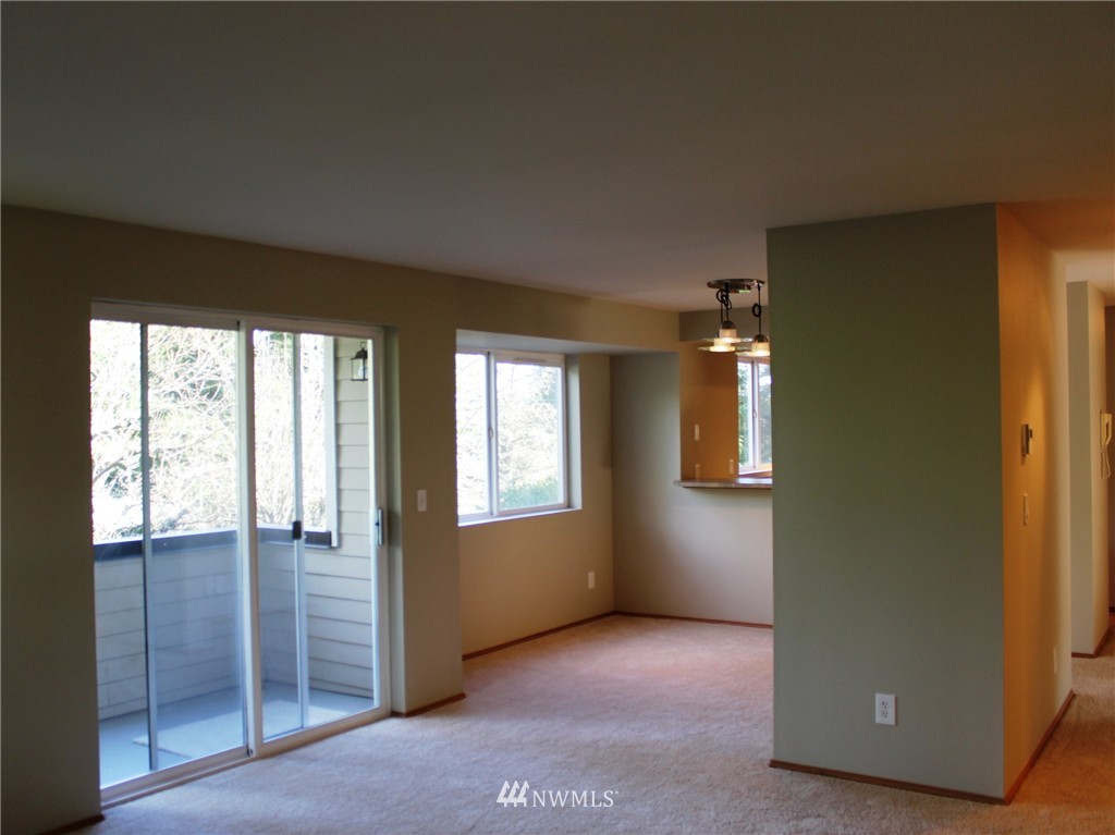 7411 210th Street Southwest, Unit 312 Edmonds, WA 98026 - Photo 10 of 17 Gallery Image 10