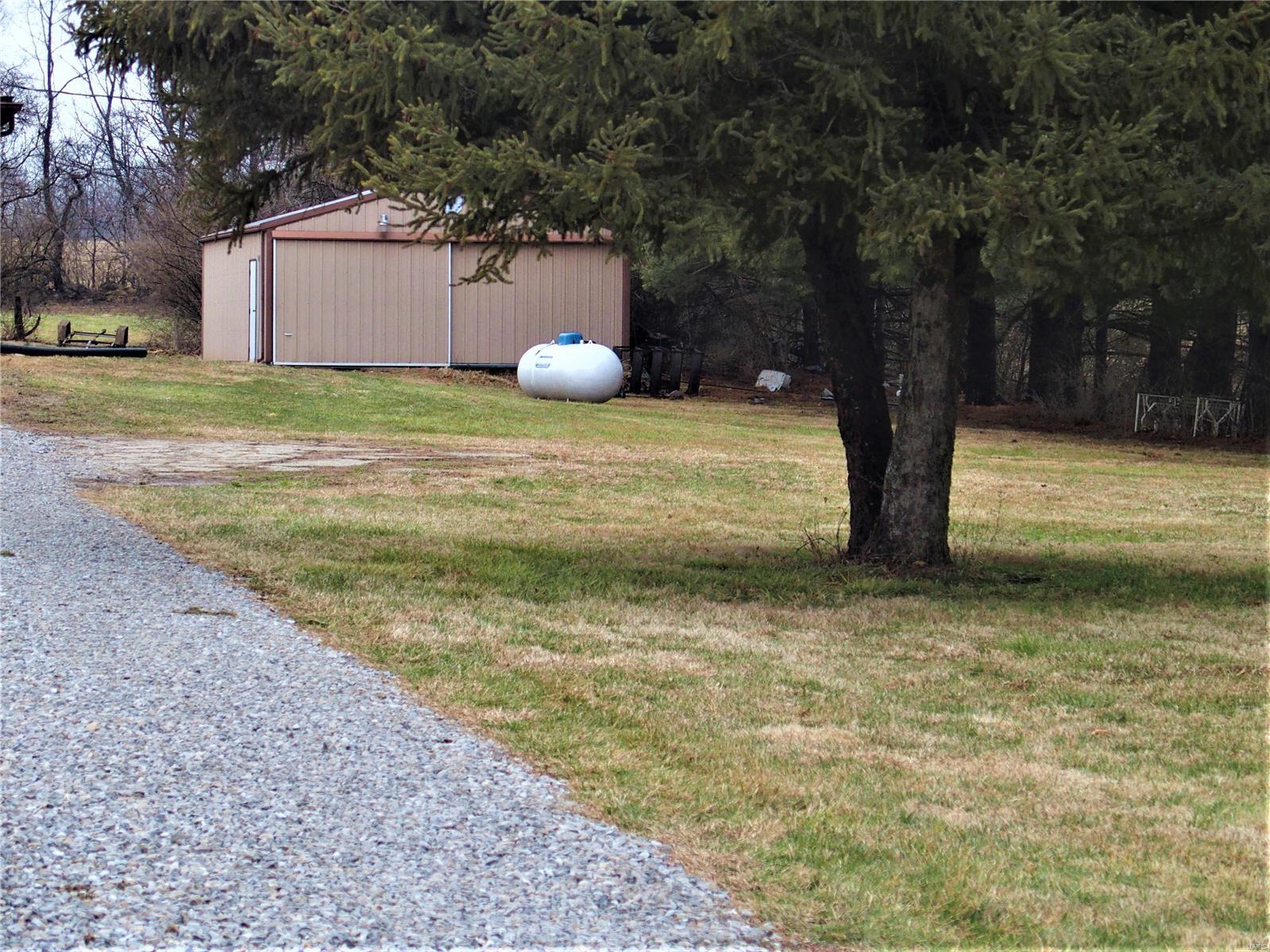 1125 Weil Road Lebanon, IL 62254 - Photo 21 of 23 Gallery Image 21