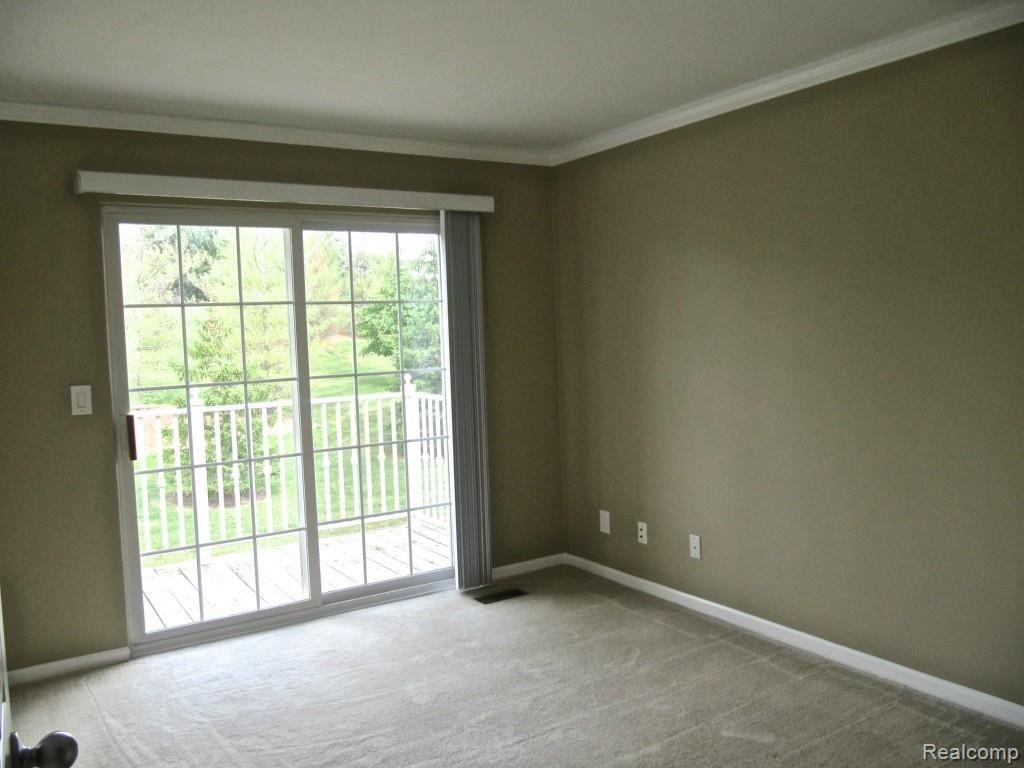 3723 Oakmonte Boulevard, Unit 4 Rochester, MI 48306 - Photo 13 of 25 Master Bedroom