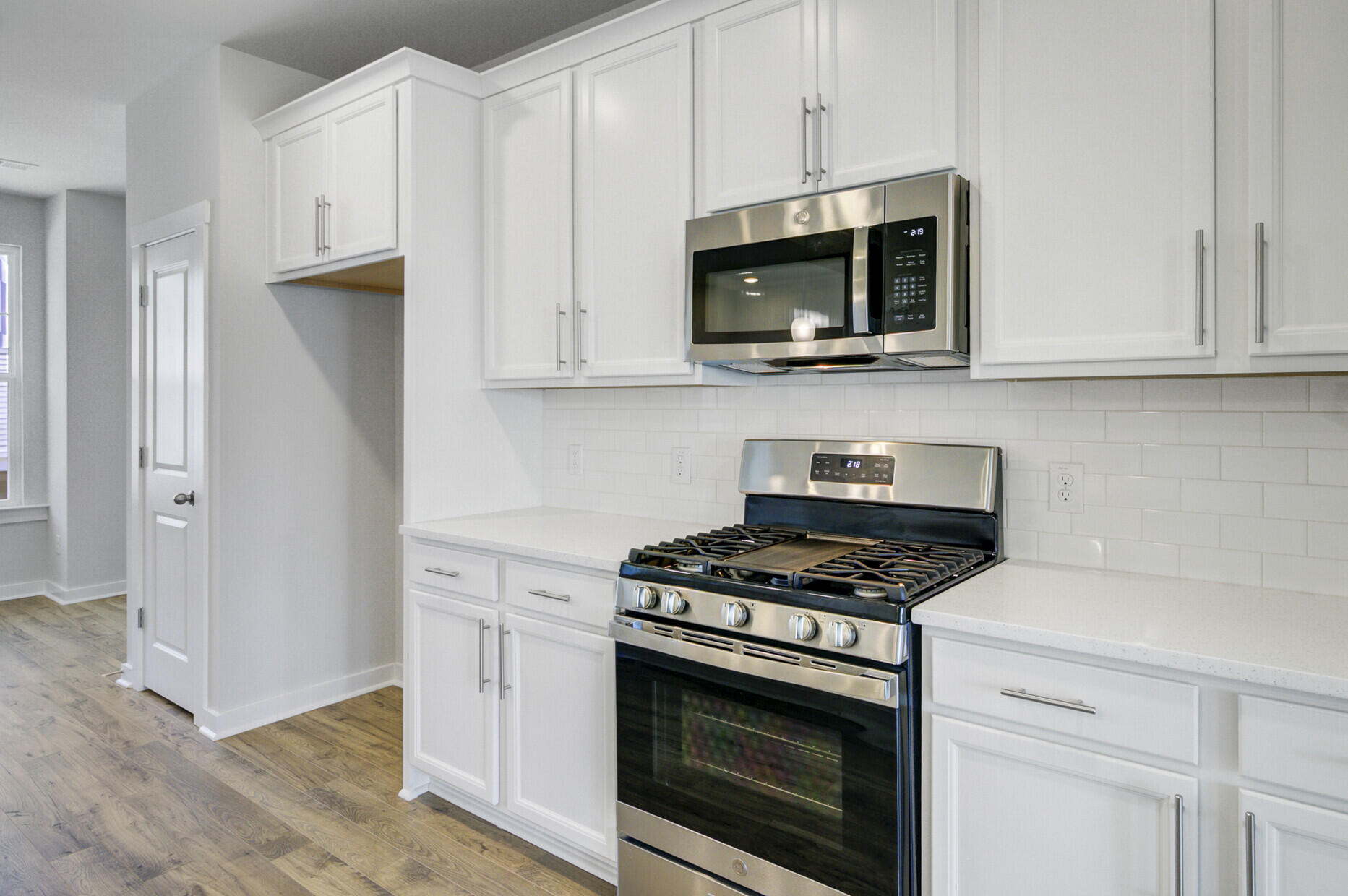 415 Caledon Court Johns Island, SC 29455 - Photo 11 of 52 gas 5 burner range