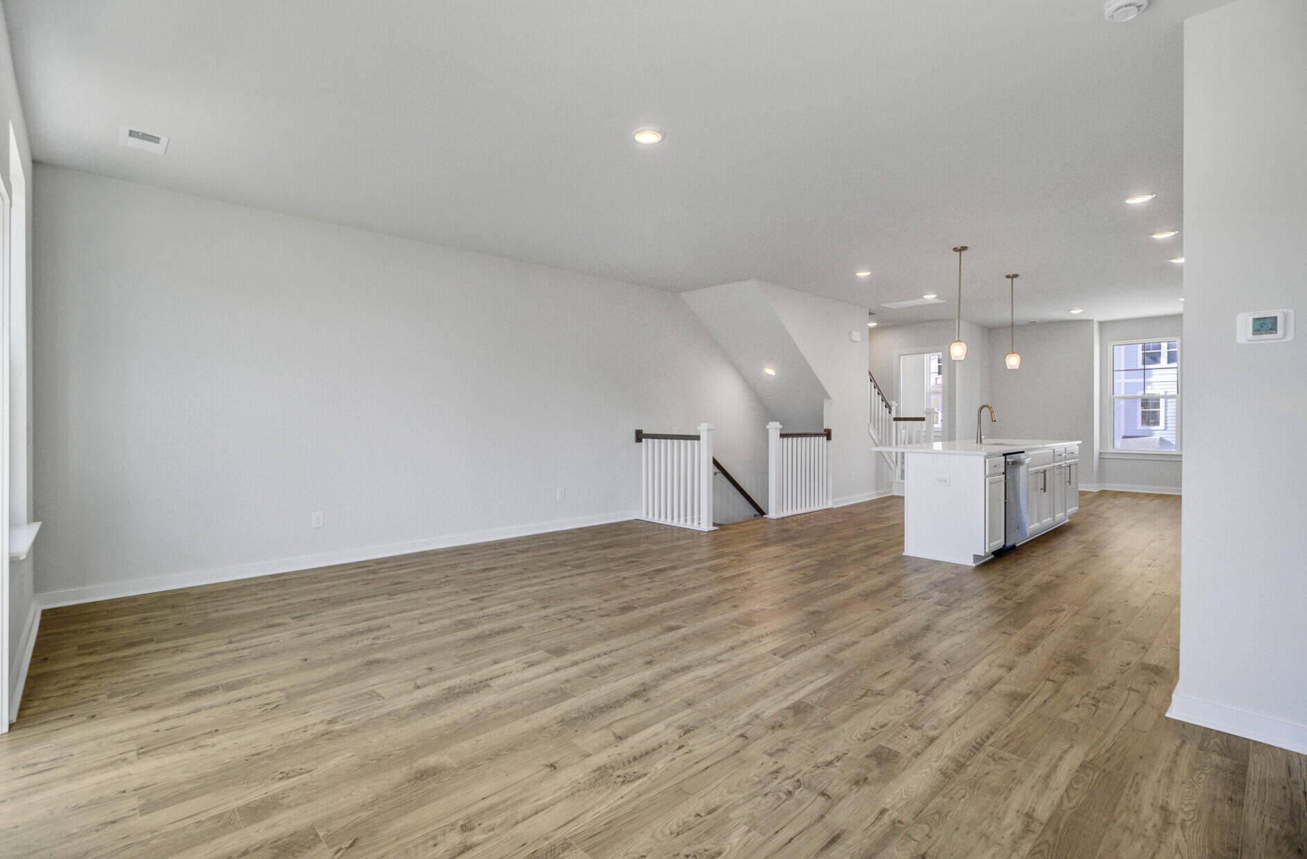 415 Caledon Court Johns Island, SC 29455 - Photo 16 of 52 Oversized family room